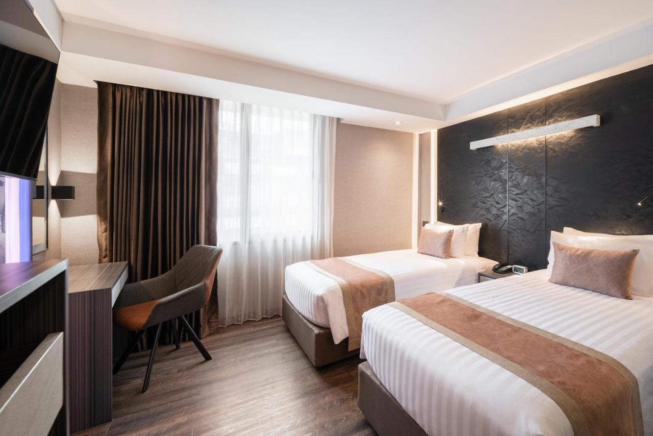 Aspira Gems Center Silom Hotel Bangkok Room photo